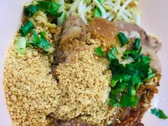 -马里奥明星猪脚饭