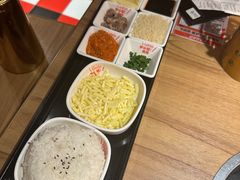 粒粒拉丝芝士炒饭-炉小哥烤肉(熙地港店)