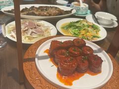 -泉畔人家·老济南经典鲁菜(大明湖店)