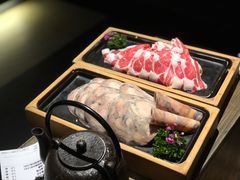 -湊湊火锅·茶憩(杭州湖滨银泰in77店)