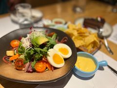 托斯卡尼蔬菜沙拉配酸奶芒果汁-原石牛扒·约会餐厅(龙城万科里店)