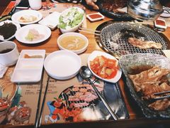 -万兴佳烤肉·长白山老味道(东岸里店)