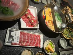 -三出山火锅(南京万象天地店)