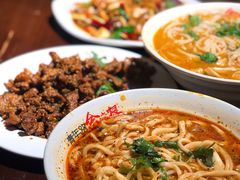 羊肉烩面-青年路烩面馆(绿地世纪城店)