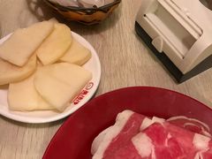 -洞庭洲·防空洞火锅·烧烤·铜锅涮肉(新百广场店)