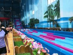 -青岛东方影都融创水世界