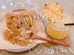 -C.Y Cafe