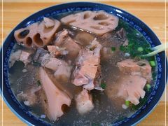 -燕子煨汤(山海关路店)