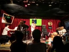 -东岸Cafe 爵士俱乐部