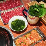来吃深圳第一名的牛腩煲了！！！