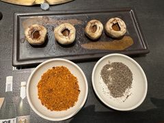 -铭牛烧肉·和牛海鲜自助(高新月牙湖店)