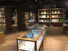 -光海书局(南京东路第一百货店)