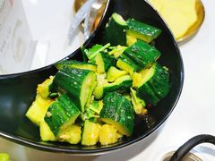 凉拌黄瓜-八乔煎肉馆·丹东特色煎锅(梅林店)