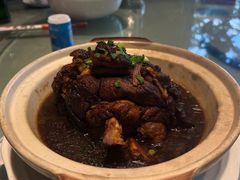 -老码头黑皮肘子锅包肉(赣水路店)