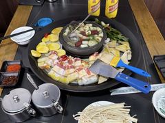 -苗家特色土烙锅·老字号