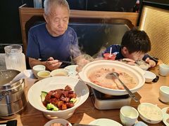 -自己人·宜昌菜(水悦城店)