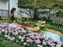-汇龙潭