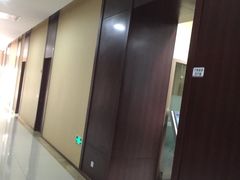 -中国工商银行(奉贤支行营业厅)