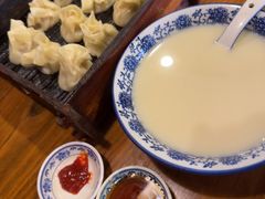 -张家巷美食(南浔店)