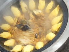 -边江铁锅炖鱼(振八街店)