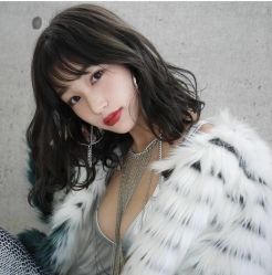 -环球蝶上美业连锁