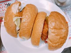 特色猪扒包-华星冰室(湾仔店)