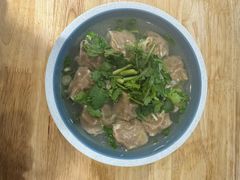 -老新隆牛肉锅贴(新街口店)