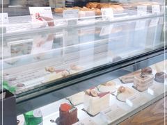 面包甜点陈列柜-科学家咖啡(海岸城店)
