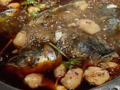 -忘情水鱼头·鲜鱼火锅(滨江中路店)