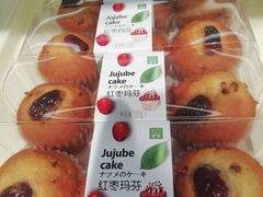 -绿姿鲜奶烘焙(新城花园店)