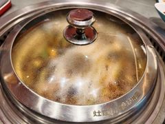 -哈尔滨烧烤·山河村铁锅炖(交大店)