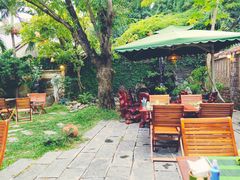 -Lam Vien Restaurant