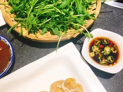 -大匠工房古船木艺术餐厅·猪肚鸡专门店(长白仙岛店)