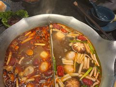 -湊湊火锅·茶憩(打浦桥日月光店)