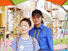 -七彩云南欢乐世界