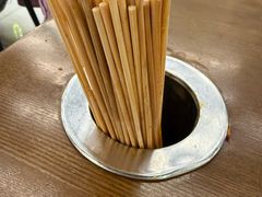 -牛串门串串香(东直门簋街总店)