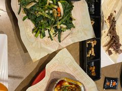 -何师烧烤Pro ·江湖川菜·小龙虾·精酿(太古里旗舰店)