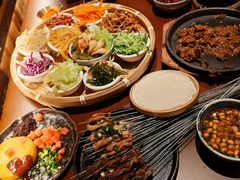 -包整·丝娃娃(一览甲秀楼风景店)