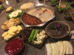 -佬革命主题火锅(玉沙路店)