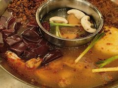 -山城年华老火锅(玉林店)