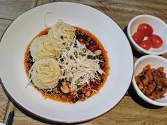 -嫩芽 ·地道重庆菜(十八梯露台夜景店)