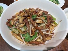 生爆牛肉面-寻裕记·现炒浇头面(人民广场店)