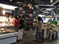 -blt精品超市(南京环宇城店)