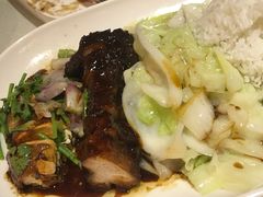 豉油鸡拼叉烧饭-潮庭港式茶餐厅·熊仔奶茶(同济广场店)