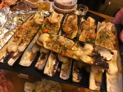 -辉记炭烧海鲜大排档·老字号(福田店)
