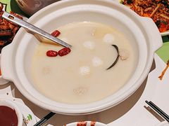 -鑫小城故事·藕汤·家常菜(台北一路总店)