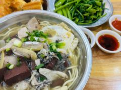 -福屿鲜捞小吃·捞化(福屿总店)
