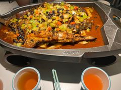 -江边城外烤全鱼(世茂广场店)
