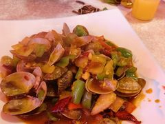 -海盗船. 龙虾烧烤. 酒馆