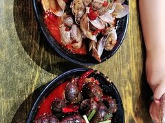 -老闵田螺馆·南昌特色小炒(梦时代店)